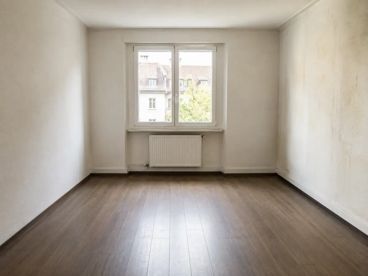 Après débarras d'une maison familiale vide et propre